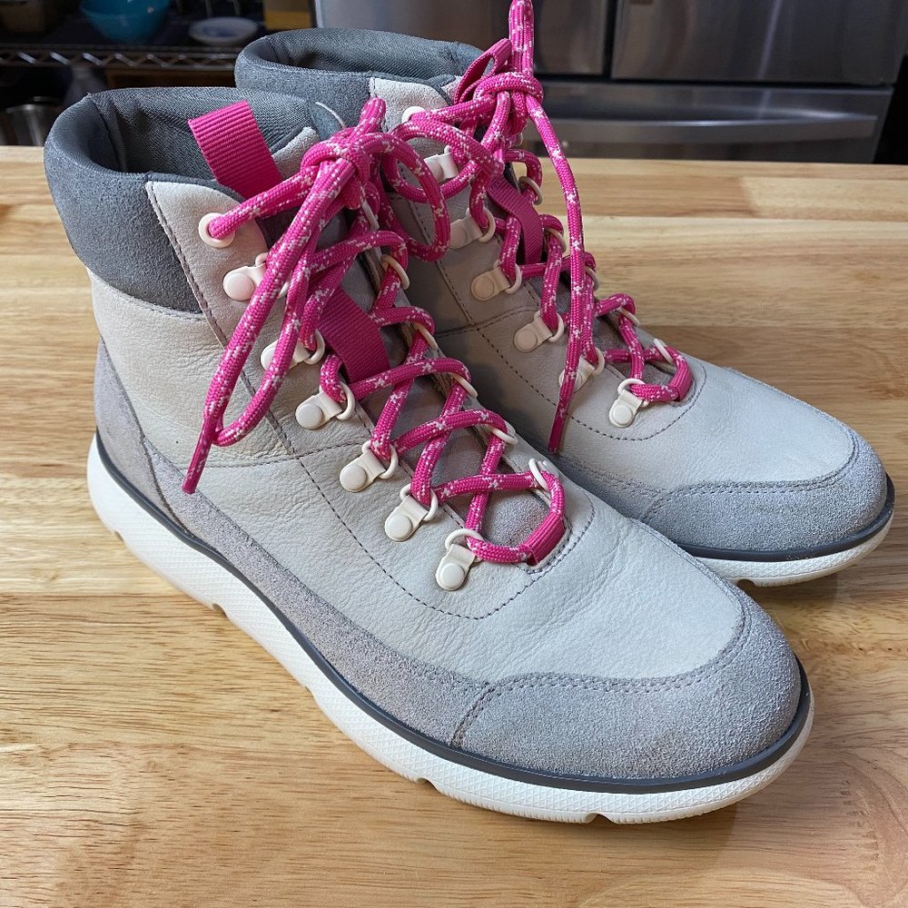 Cole Haan Zerogrand Omni Leather and Suede Lace-Up Hiker Boots - Size 7.5